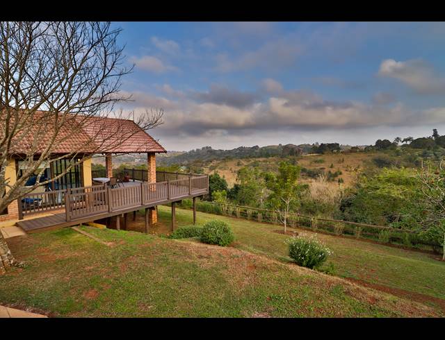 4 BEDROOM TOWNHOUSE SOLD IN CLIFTON HILL ESTATE